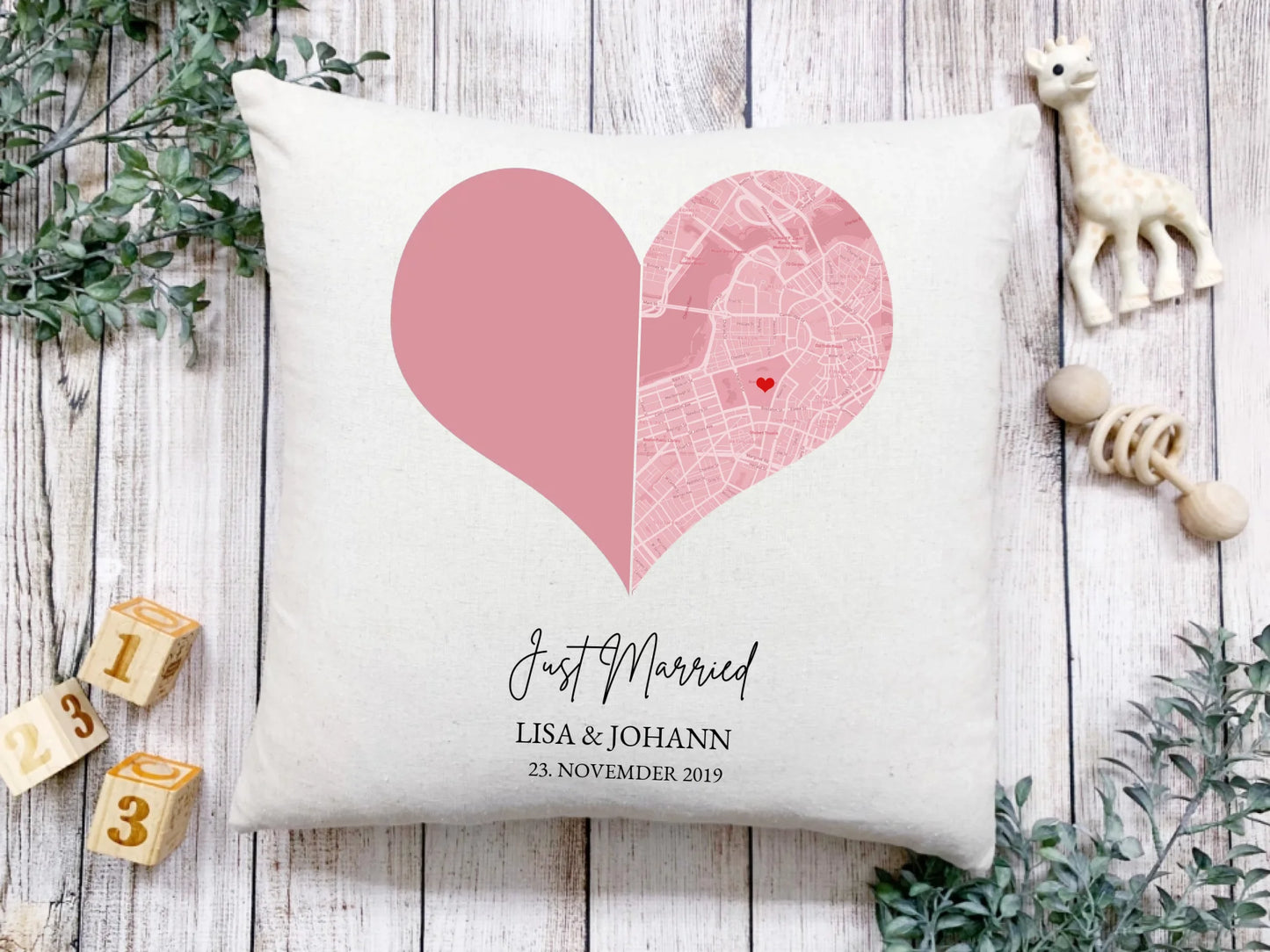 Fotokissen Hochzeitsgeschenk für das Brautpaar | Deko Geschenk mit Namen und Datum personalisiert