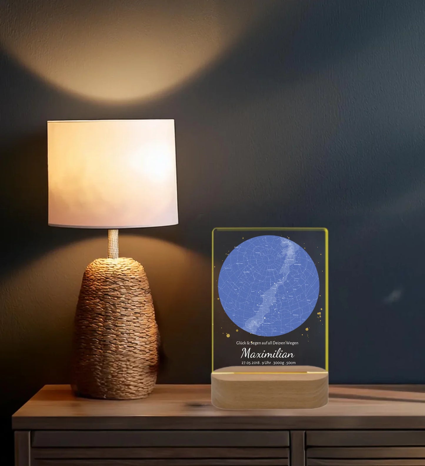 Komode Licht an