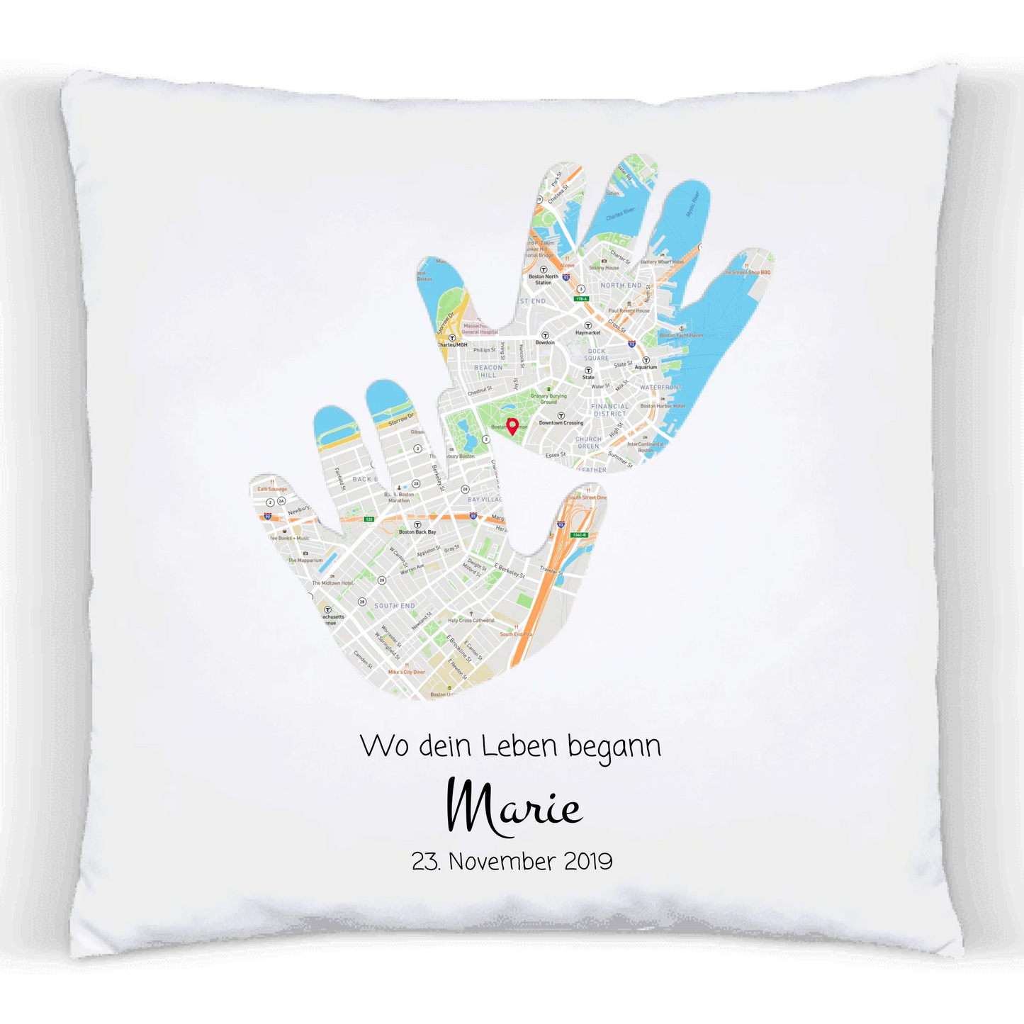 Geburtsgeschenk & Taufgeschenk | Babykissen Geschenk | Babygeschenk Kinder Kissen im Koordinaten 
Stadtkarte Design | Hände