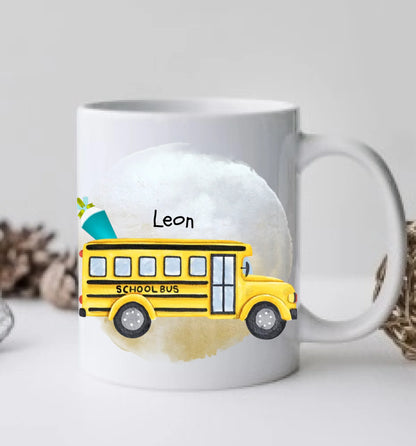 Schulkind 2026 | Kindertasse Geschenk zur Einschulung Tasse Schulbus personalisiert | Einschulungsgeschenk