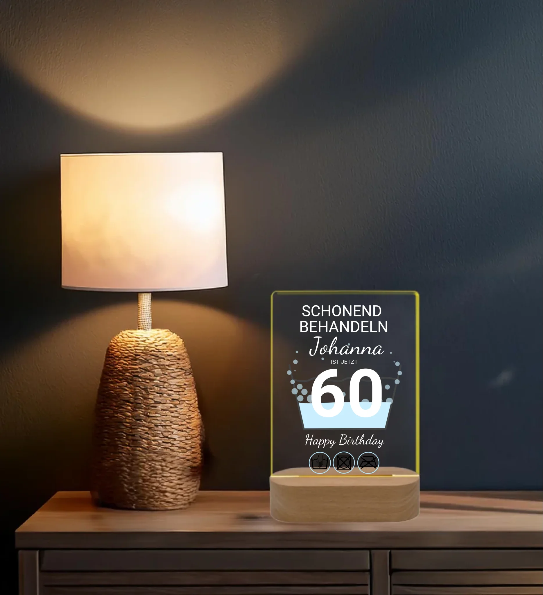 Komode Licht an